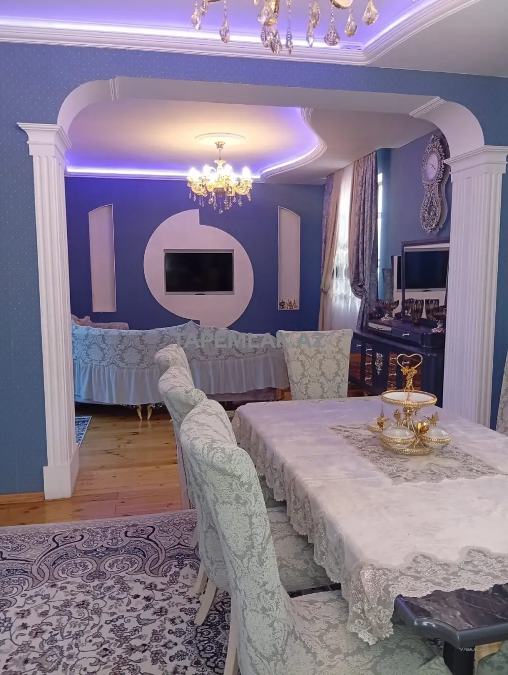 Satılır 6 otaqlı 360 m² Həyət evi - Abşeron