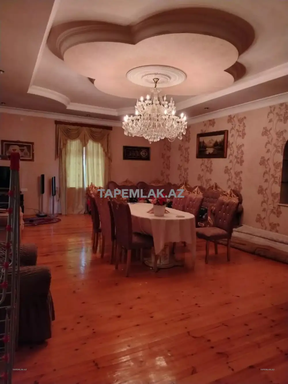 Satılır 8 otaqlı 360 m² Həyət evi - Binəqədi